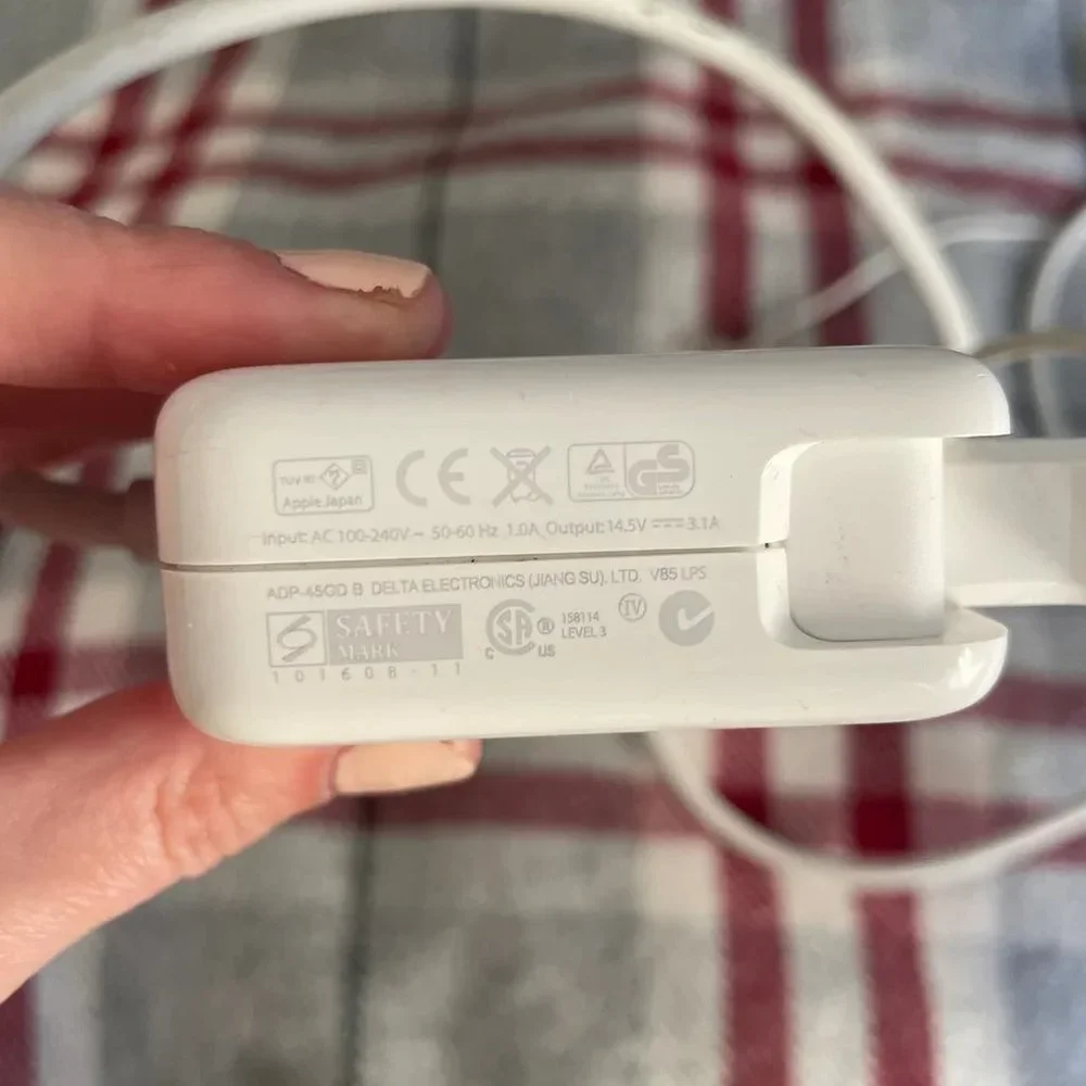 Apple 45W MagSafe Power Adapter for MacBook Air